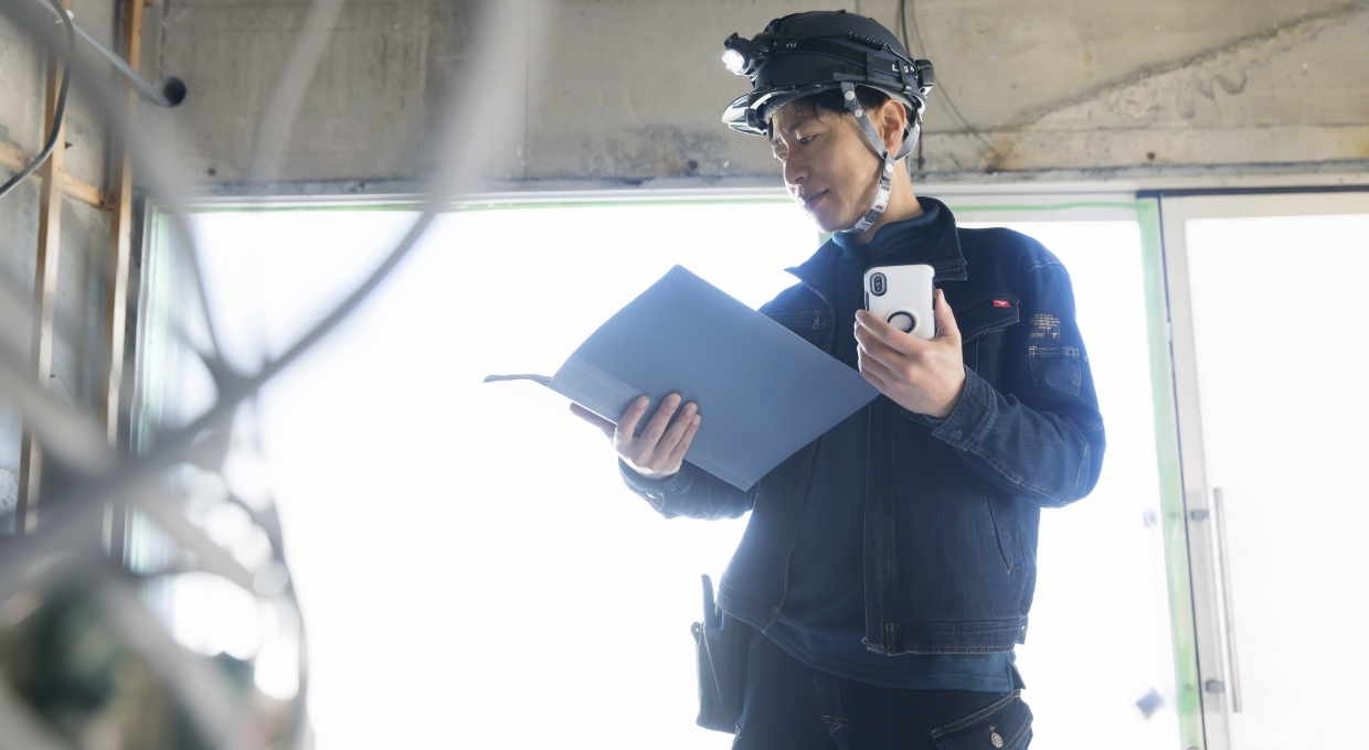 現場スタッフの働く様子